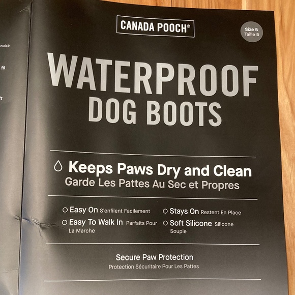 BRAND NEW Canada Pooch Waterproof Dog Boots - Picture 3 of 9